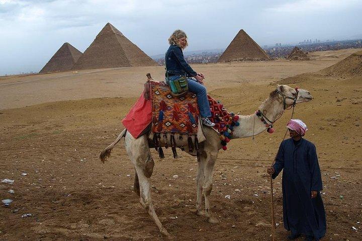 Privat tur till Giza Pyramider & Sphinx, Saqqara & Dahshur