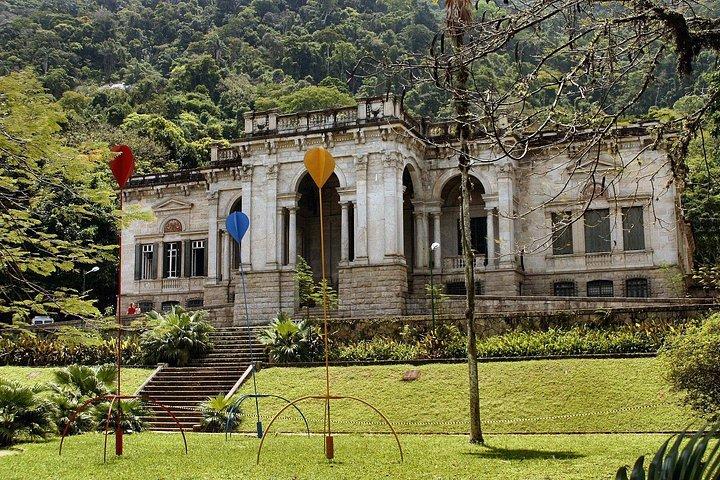 ドナマルタベルヴェデーレとラージェ公園のキリスト像