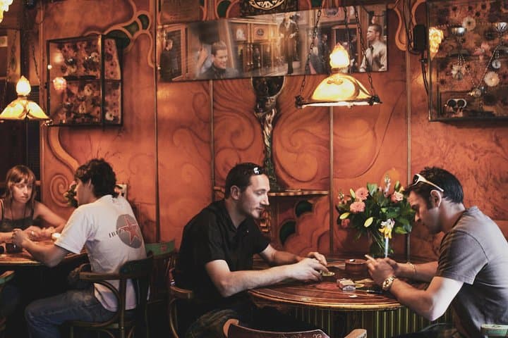 Private Amsterdam Red Light District and Coffee Shop Tour with Expert Guide