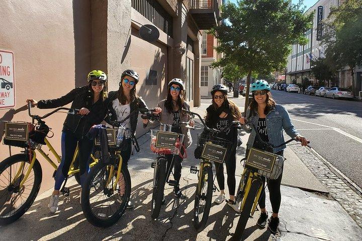 ニューオーリンズのフレンチ クォーターとガーデン ディストリクトの自転車ツアー