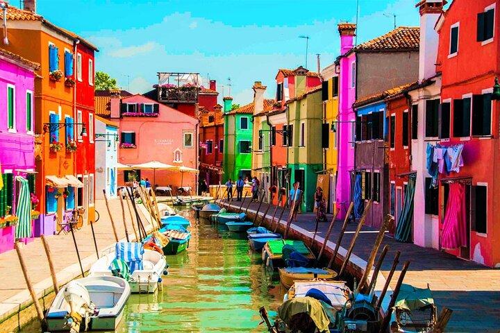 Rincones Secretos de Burano : Visita guiada a pie con un experto local