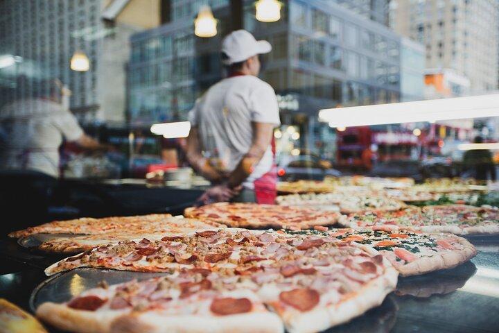 Pizza Walking Tour em Manhattan com guia local amigável