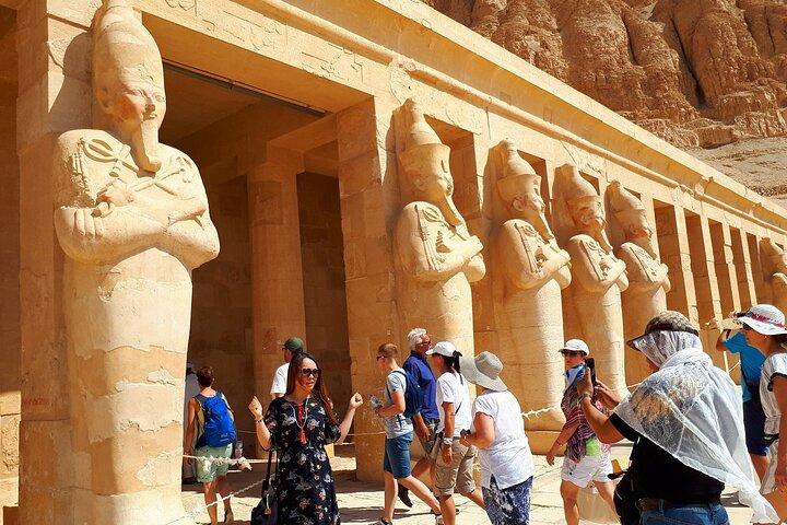 3日間のハイライト、Luxor AswanとAbu Simbelのt