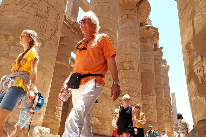 Private Luxor East & West Bank Highlights Tour 8 Hours with Lunch
