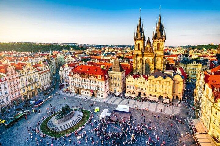 Transfert privé aller simple de Prague à Hallstatt