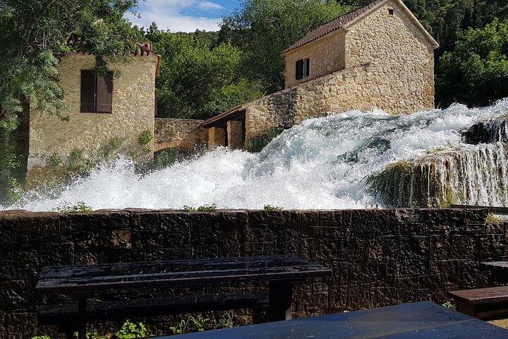 Visite privée de Krka NP avec transfert depuis Sibenik