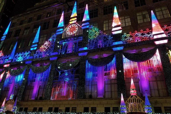 Holiday Lights Extravaganza Walking Tour