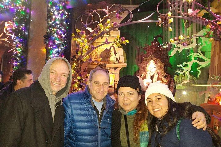 Holiday Lights Extravaganza Walking Tour