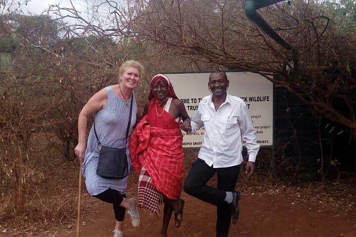 Nairobi National Park game drive. Free Airport pick / drop off.