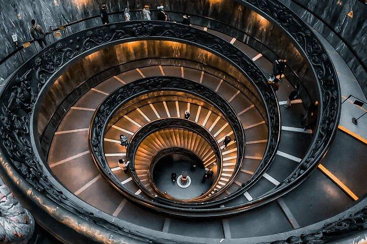 Rome Unveiled: Visita guiada aos Museus do Vaticano, Capela e Basílica
