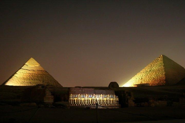 Sound and Light Show på pyramiderne