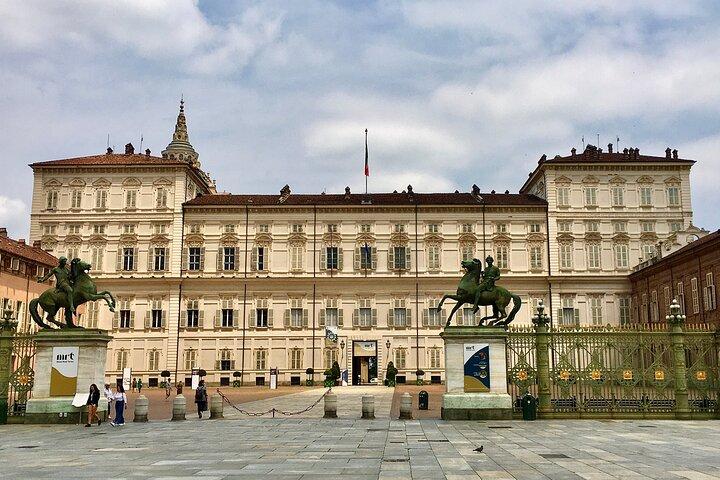 Visita sin colas al Palacio Real para grupos pequeños