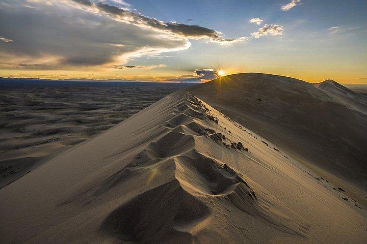 Private 8 Days Mongolia Tour with Nomadic Gobi & Nature