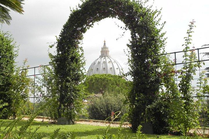 Vatican Museums, Sistine Chapel with Gardens Minibus Tickets
