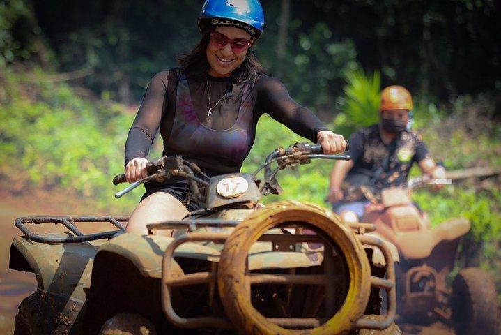 カンクン ベスト ATV ツアー、ジップラインとセノーテ スイム、ランチ付き