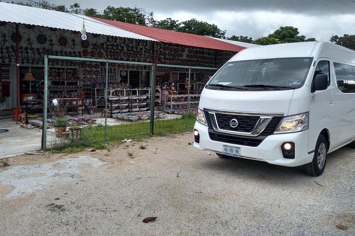Private Transfer to Xel-Há Park roundtrip, from Playa del Carmen