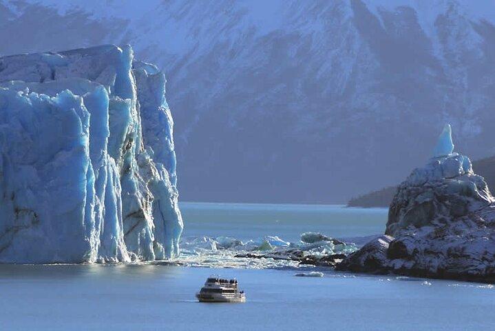 Trasferimento condiviso in minibus Puerto Natales (CL) a El Calafate (ARG)