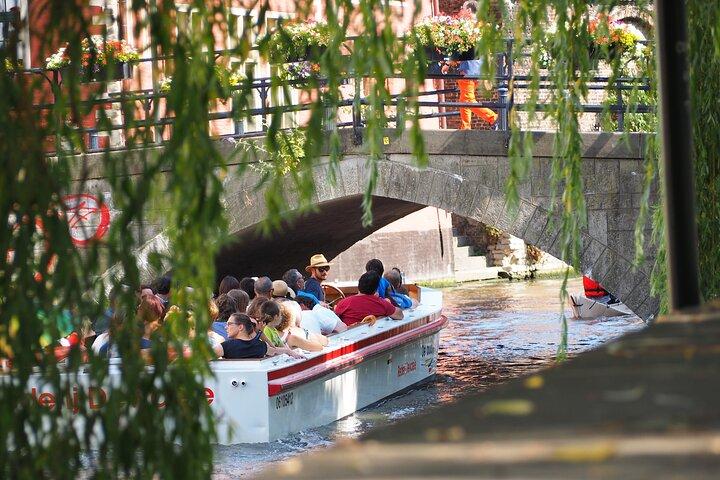 Begeleide boottocht van 40 minuten in het middeleeuwse Gent