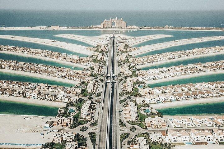 Private Dubai Driving Tour met Palm Jumeirah, Dubai Creek en Deira's Souks