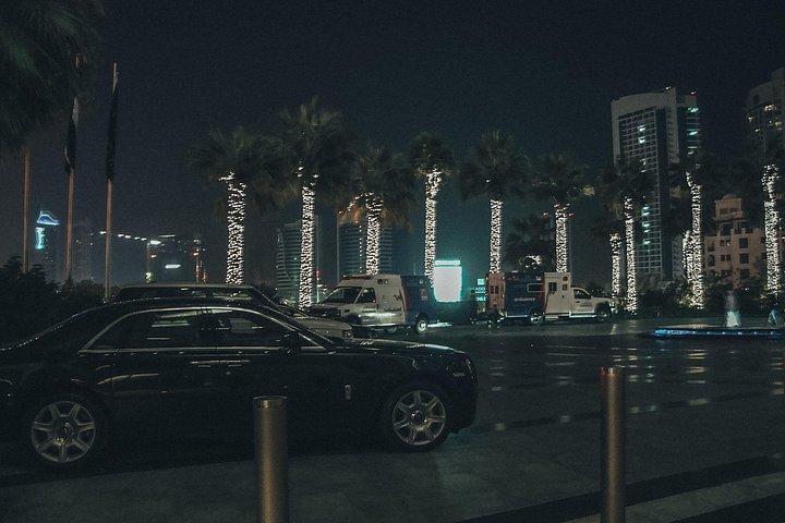 プライベートドバイナイトツアー：夜に魔法のようにライトアップされるトップアトラクション