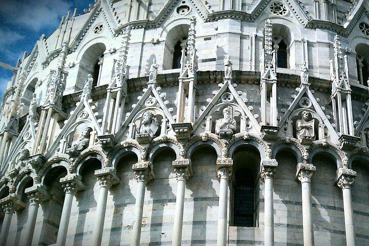 Pisa : VIP 1,5 - Tour en grupo reducido de una hora y acceso sin colas