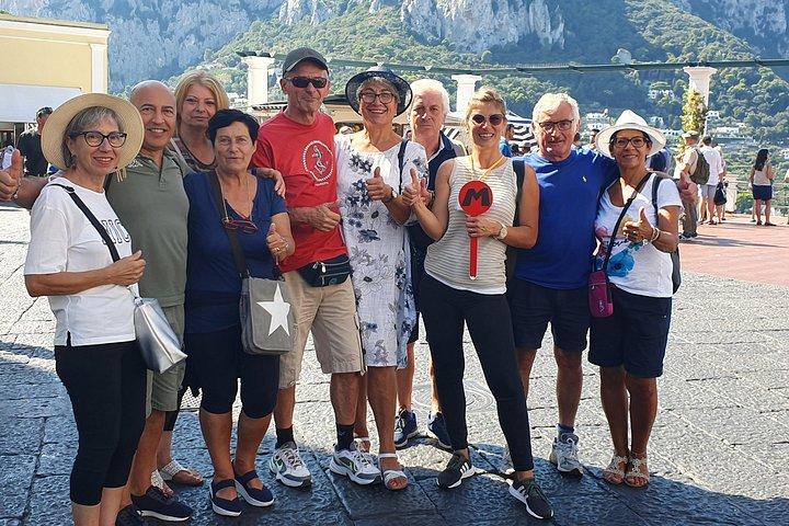 Shared CAPRI Tour - 360° experience by Bus, Boat & Guide