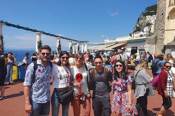 Shared CAPRI Tour - 360° experience by Bus, Boat & Guide