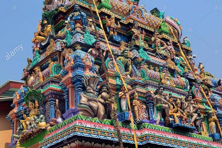 Trincomalee and Nilaveli beach Tour from Kandy