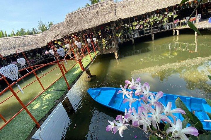 Coffee Class & Basket Boat Experience or Foot massage - optional