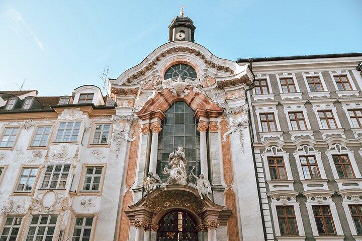 Tour privato di storia e cultura a Monaco - Giardino inglese, Marienplatz e altro