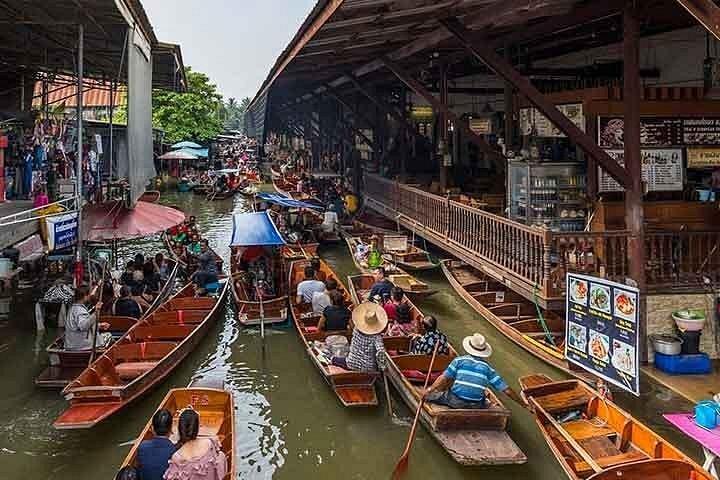 Marché flottant de Damnoen Saduak, marché flottant risqué et d'Amphawa