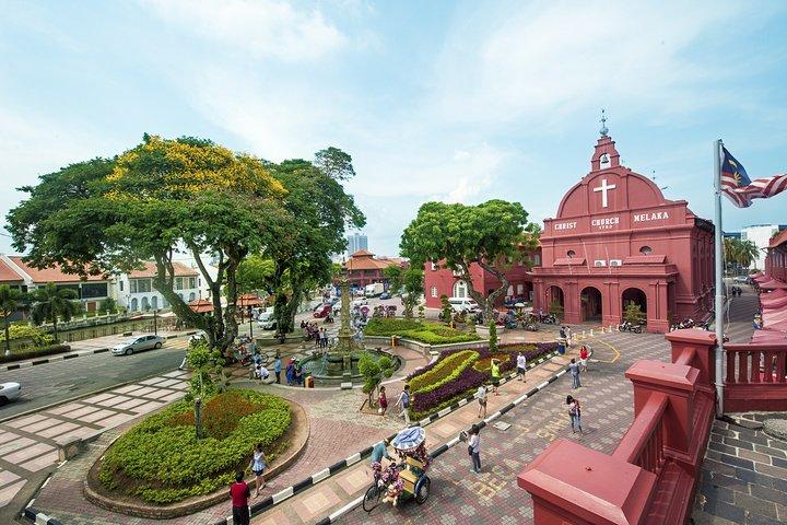 Visite de la ville de Malacca au départ de Kuala Lumpur avec la tour Taming Sari