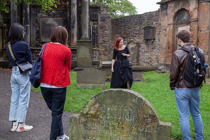 Haunted Vaults e Graveyard Walking Tour a Edimburgo