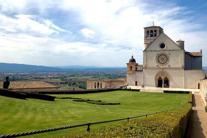 Roma a Asís y Orvieto: excursión privada de un día