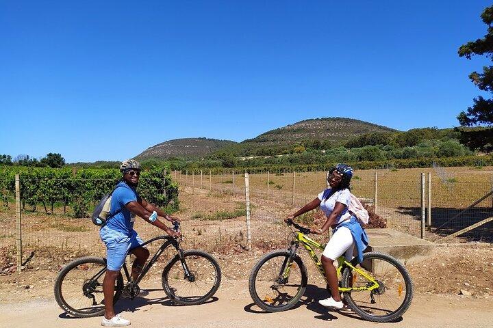 Alghero - Small Beaches Tour by E-bike more aperitif
