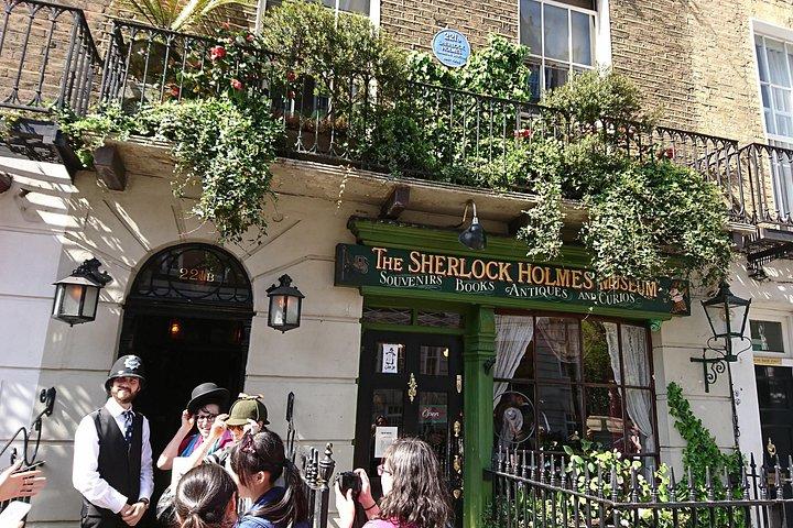 Sherlock Holmes and Jack The Ripper Private Guided Tour