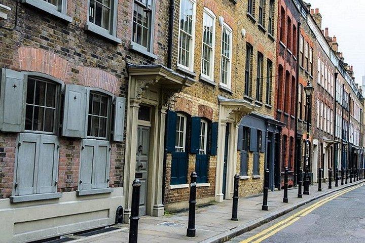 Sherlock Holmes and Jack The Ripper Private Guided Tour