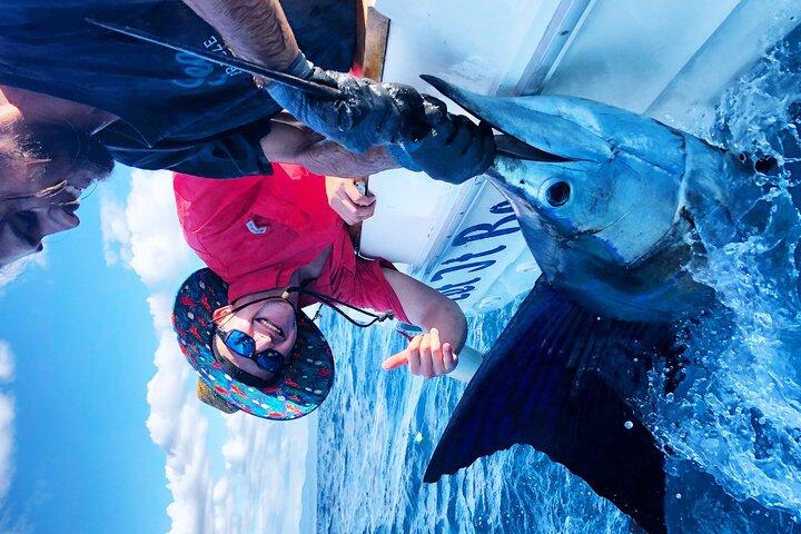 Charter de meio dia para pesca matinal