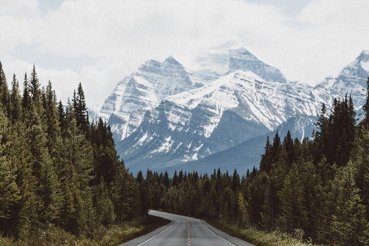 Lake Louise–Calgary Self-Guided Audio Driving Tour