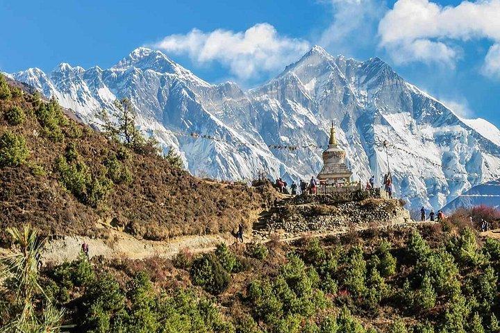 Everest High Pass Trekking