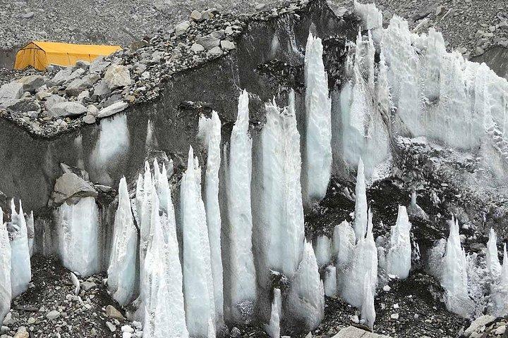 Everest High Pass Trekking