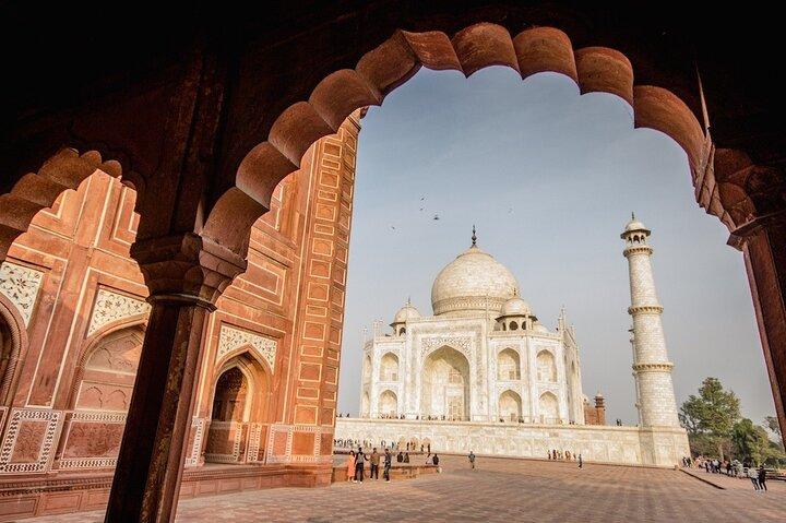 単身旅行者パッケージ：ニューデリー発Golden Triangle Tour、個人2泊3日