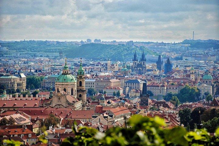 Prag Highlights Private Wanderung : Burg & Hotelabholung