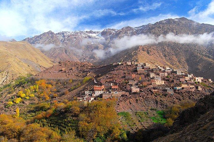 2 Day trekking in Atlas Mountains and Berber Villages From Marrakech guided trek