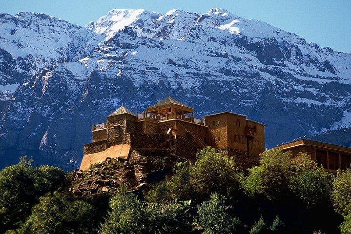 2 Day trekking in Atlas Mountains and Berber Villages From Marrakech guided trek