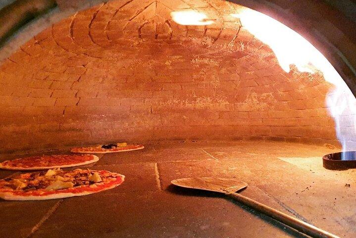 Clase de cocina en el corazón de Roma: Pizza y Tiramisú