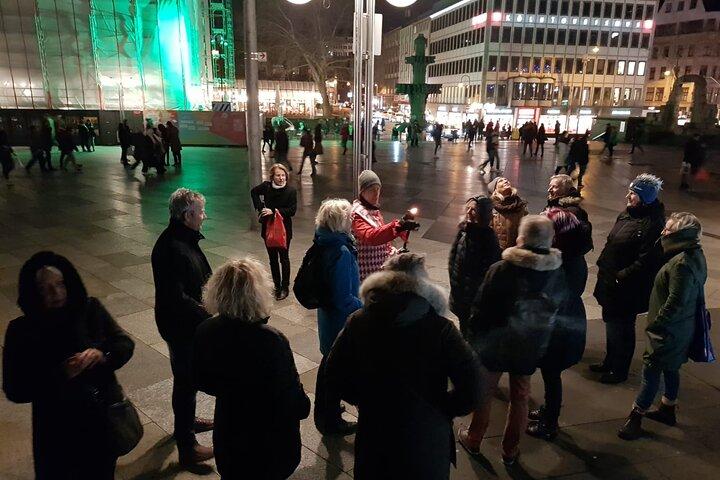 Nachttour door Keulen "Fakkeltocht alternatieve nachtwaker"