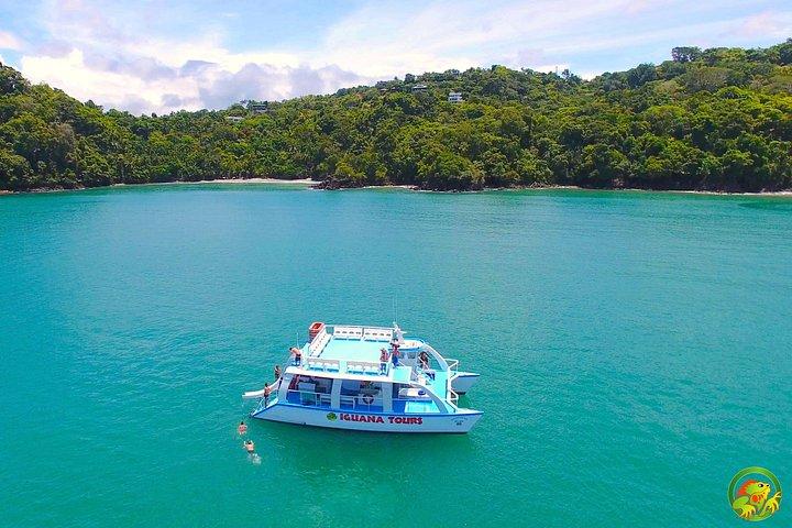 Catamaran Tour Manuel Antonio