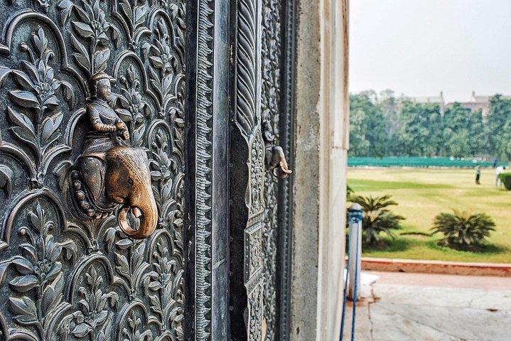 Utforska The Red Fort med privat guide