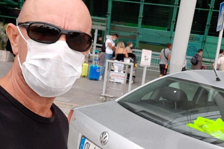 Trasferimento privato dall'aeroporto di Tirana a Ksamil